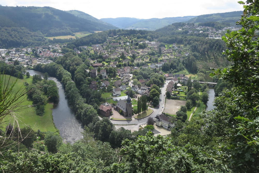 Lennesteig #02: Nachrodt - Altena - Blick von Klaras Höhe