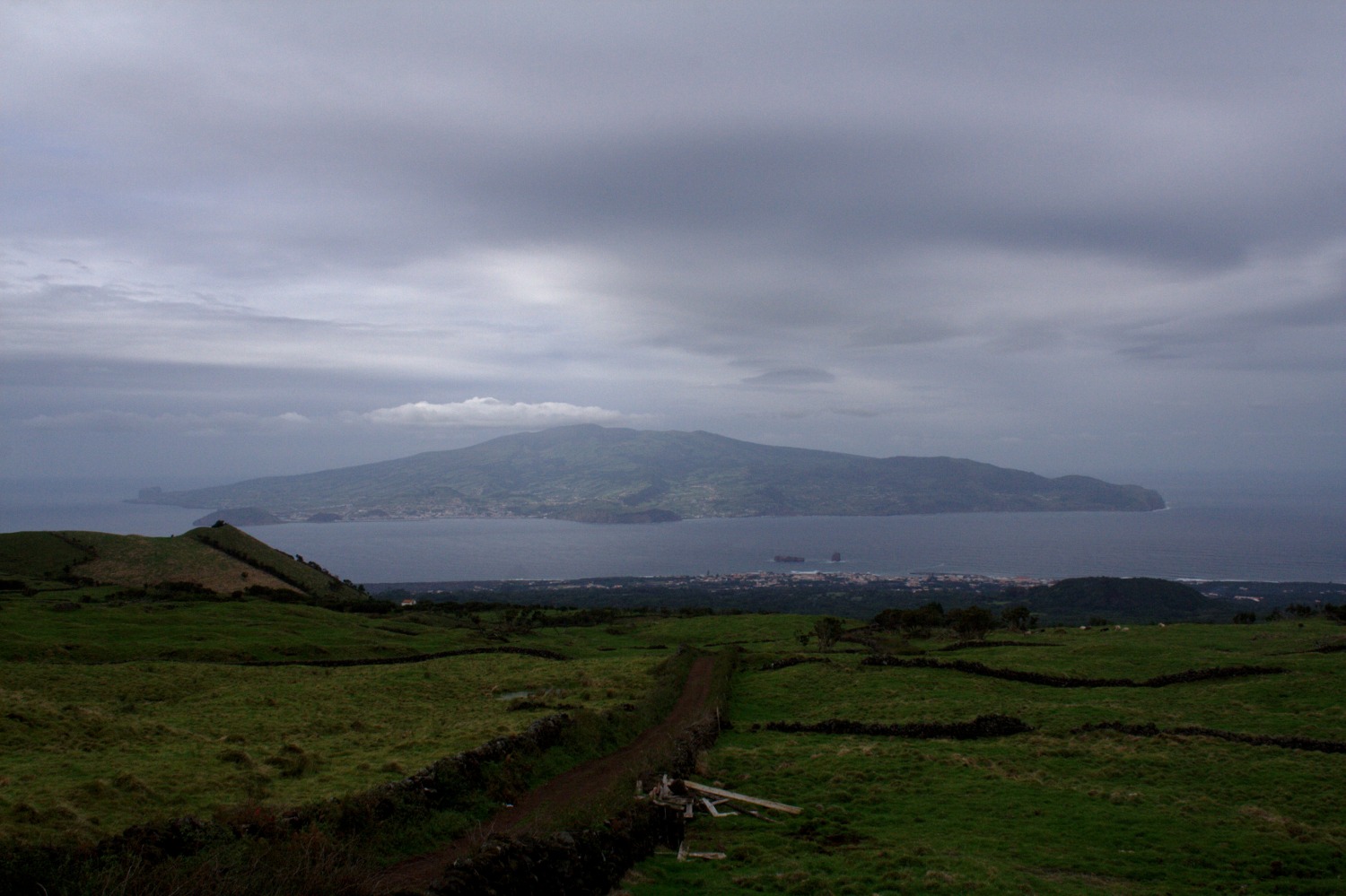 Blick auf Faial