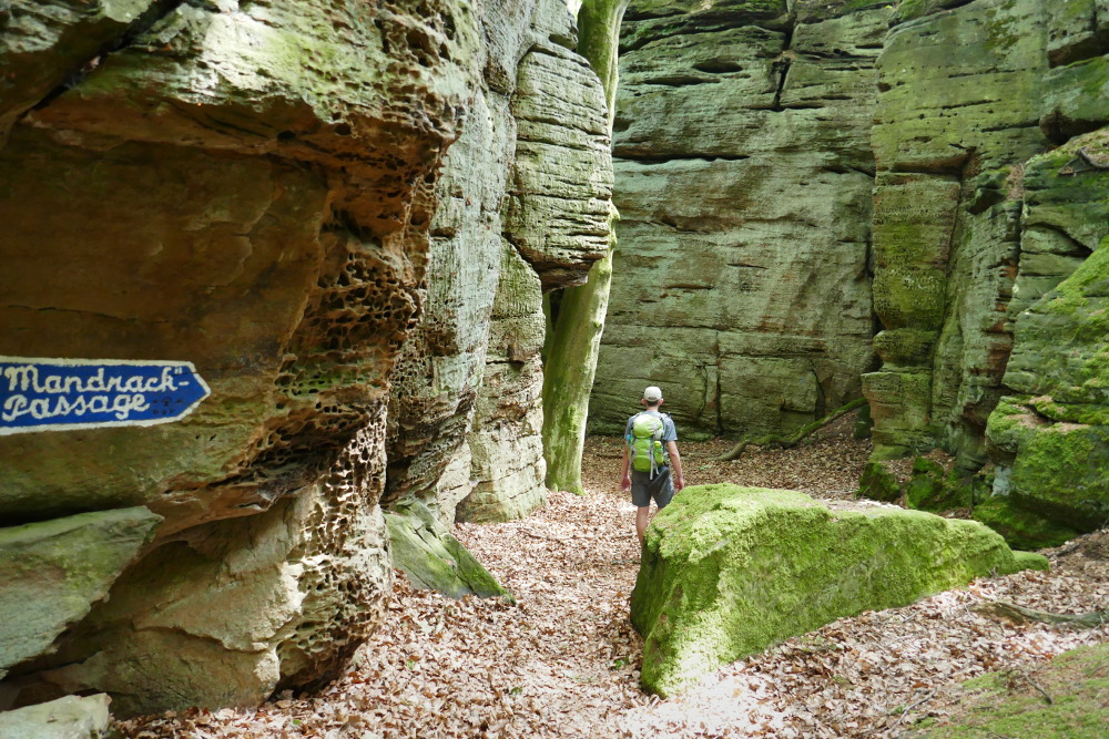 NaturWanderPark delux: Felsenweg - Berdorf - Mandrack-Passage