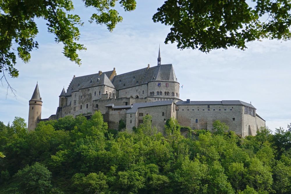 NaturWanderPark delux: Nat’Our Route 5 – Vianden-Falkenstein - Burg Vianden