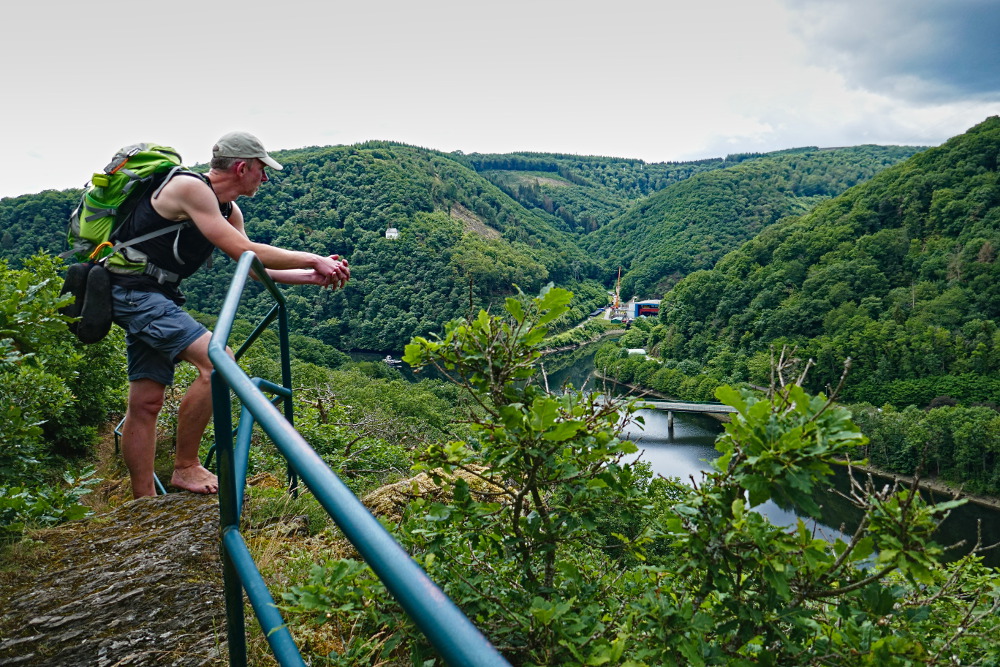 NaturWanderPark delux: Nat’Our Route 5 – Vianden-Falkenstein - Abstieg nach Vianden