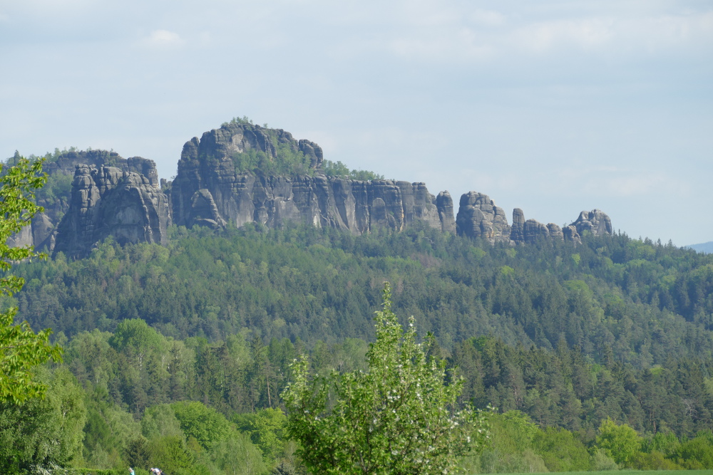 Malerweg #3 - Die Schrammsteine von Altendorf gesehen