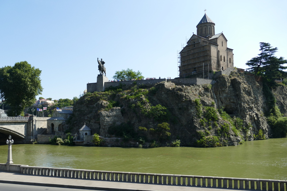 Georgien - Tiflis, Metechi-Kirche
