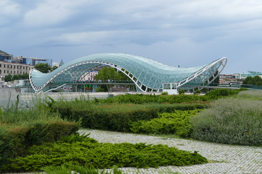 Georgien - Tiflis, Friedensbrücke