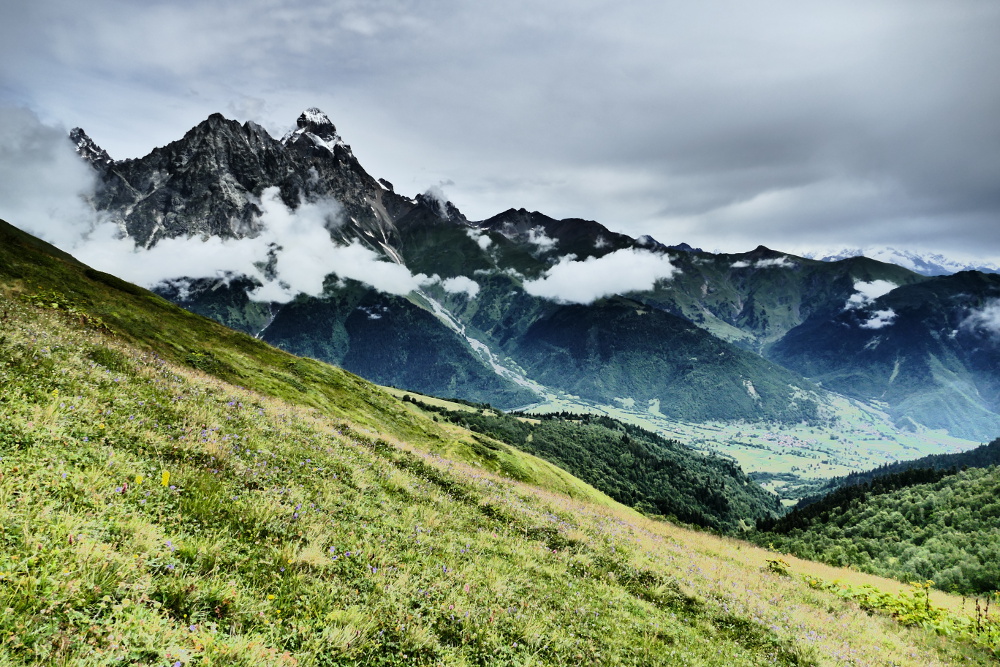 Georgien - Wanderung über den Baki-Pass