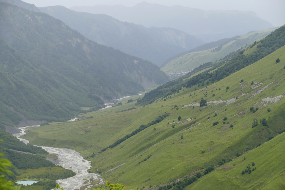 Georgien - Wanderung von Adishi nach Iprari