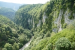 Georgien - Wanderung im Okatse-Canyon