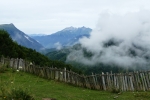 Georgien - Wanderung über den Baki-Pass, kurz nach dem Start in Etseri