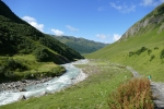 Georgien - Wanderung zum Fuße des Schchara-Gletschers