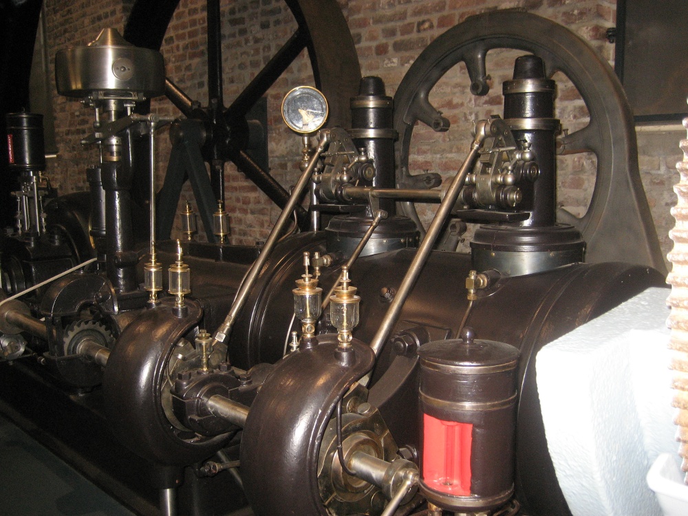 Dampfmaschine