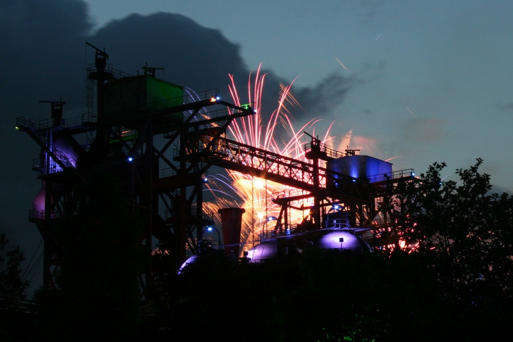 ExtraSchicht - Höhenfeuerwerk im Landschaftspark Duisburg-Nord