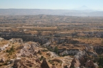 Kappadokien: Im Hintergrund der Vulkan Erciyes