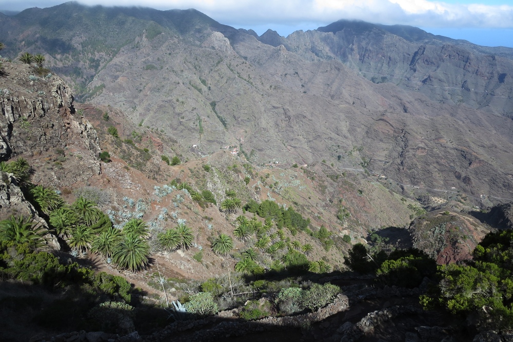 La Gomera: Blick hinab nach La Laja