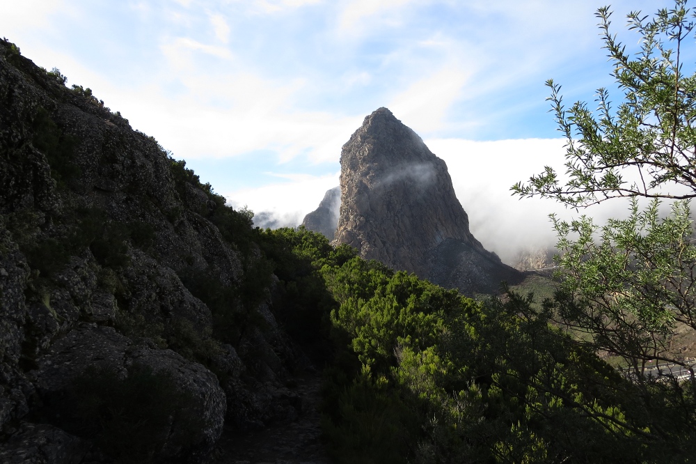 La Gomera: Passatwolken über den Roques