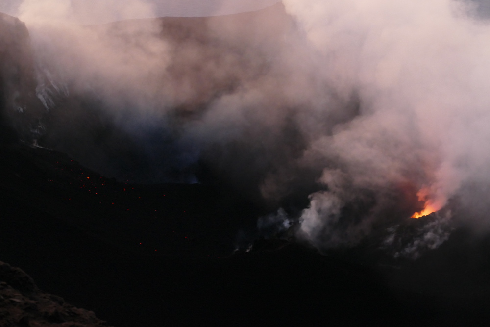 Liparische Inseln – Stromboli – Abendliche Besteigung des Vulkans
