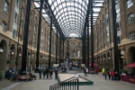 Passage im More London