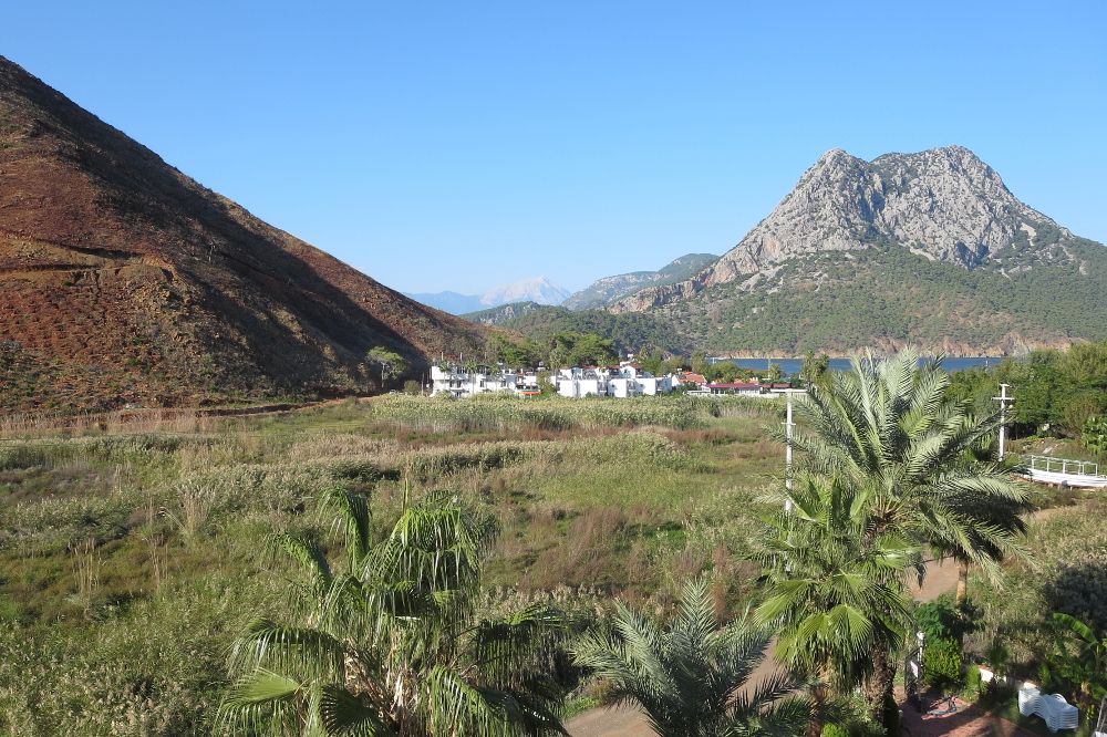 Lykien - Blick vom Hotel zur Landseite