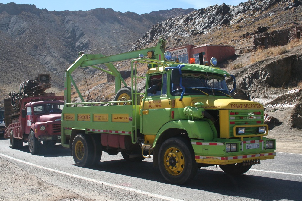 Marokko: Abschleppwagen