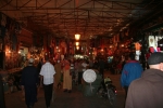 Marokko: Souk bei Nacht