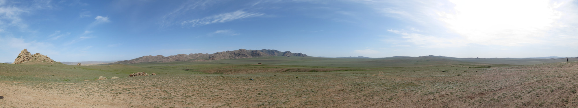 Mongolei: Viel Landschaft in alle Richtungen