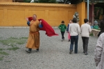 Mongolei: Mönch im Gandan-Kloster