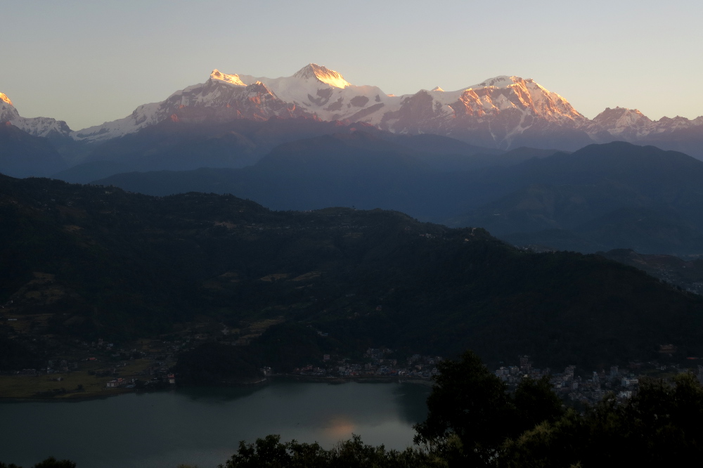 Nepal - Annapurna-Massiv im Sonnenaufgang