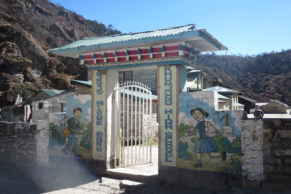 Nepal - Hillary-School Khumjung