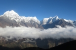 Nepal - Wolken in der Khumbu-Region
