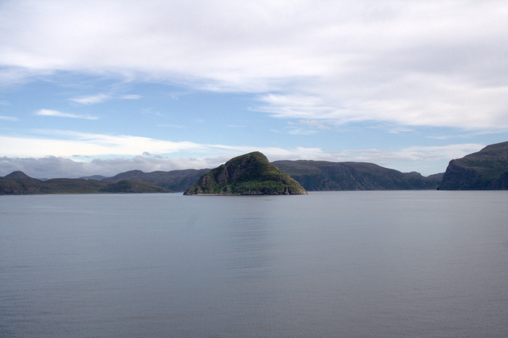 Nordkap, Hurtigruten und Lofoten: Im Sørøysund