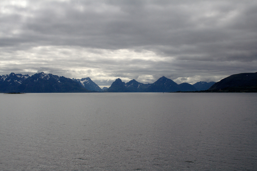 Nordkap, Hurtigruten und Lofoten: Im Sortlandsund