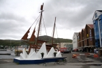 Nordkap, Hurtigruten und Lofoten: Eismeerkutter im Packeis