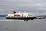 Nordkap, Hurtigruten und Lofoten: Hurtigruten vor Hammerfest