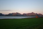 Nordkap, Hurtigruten und Lofoten: Vollmond über dem Sundklakkstraumen