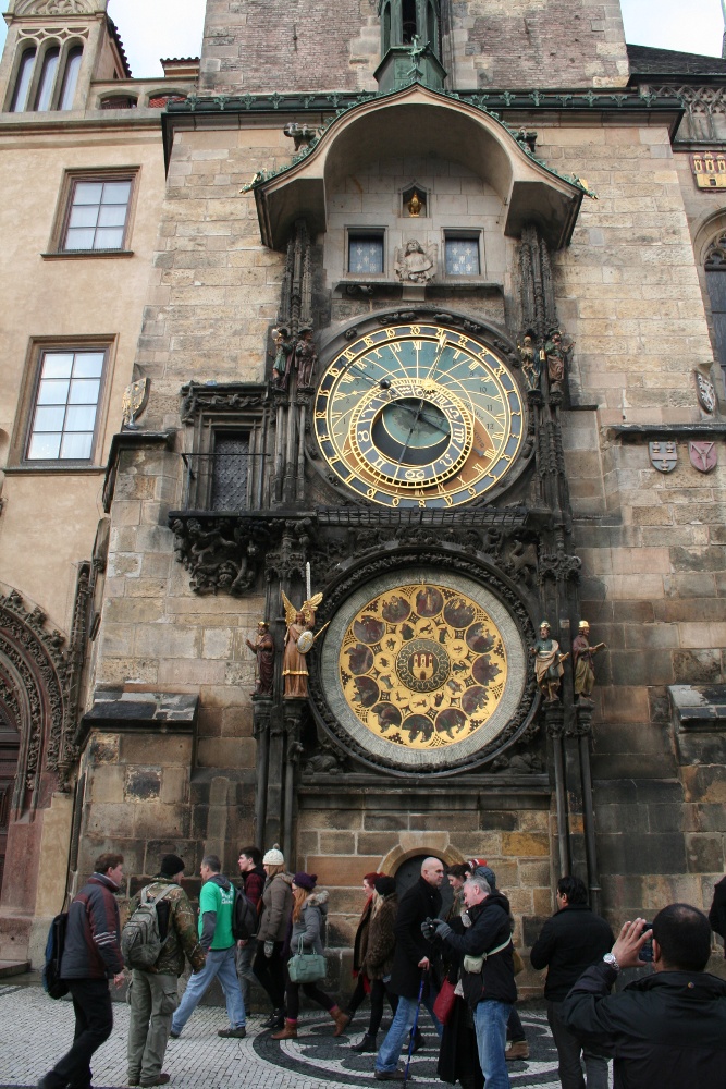 Astronomische Uhr am Altstädter Rathaus