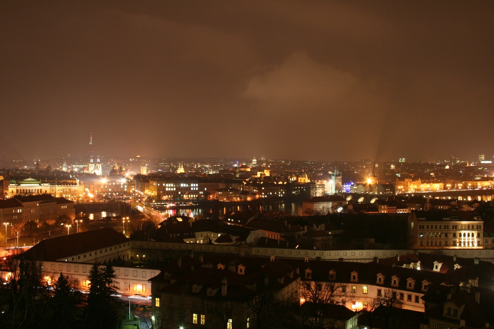 Prag bei Nacht