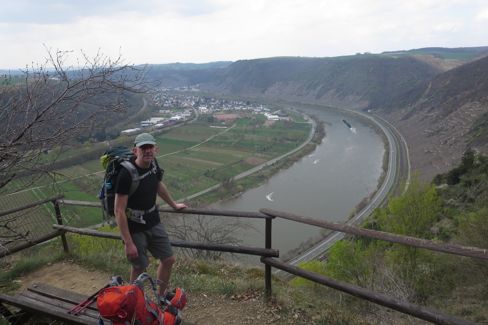 Rheinburgenweg #2 - Pause hoch über der Mosel