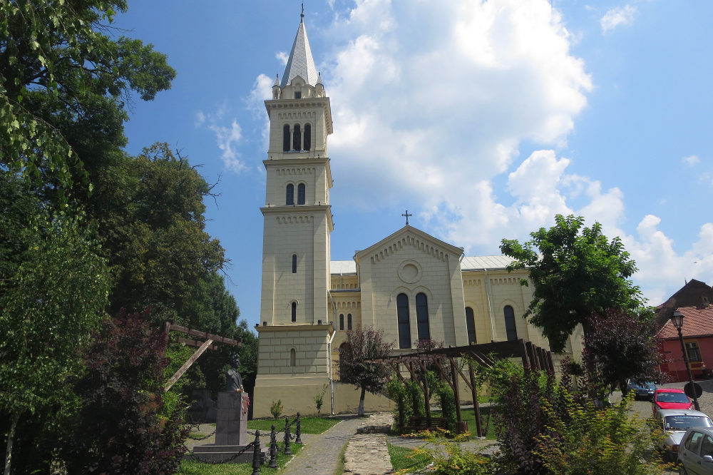 Karpaten - Schäßburg, Biserica Romano