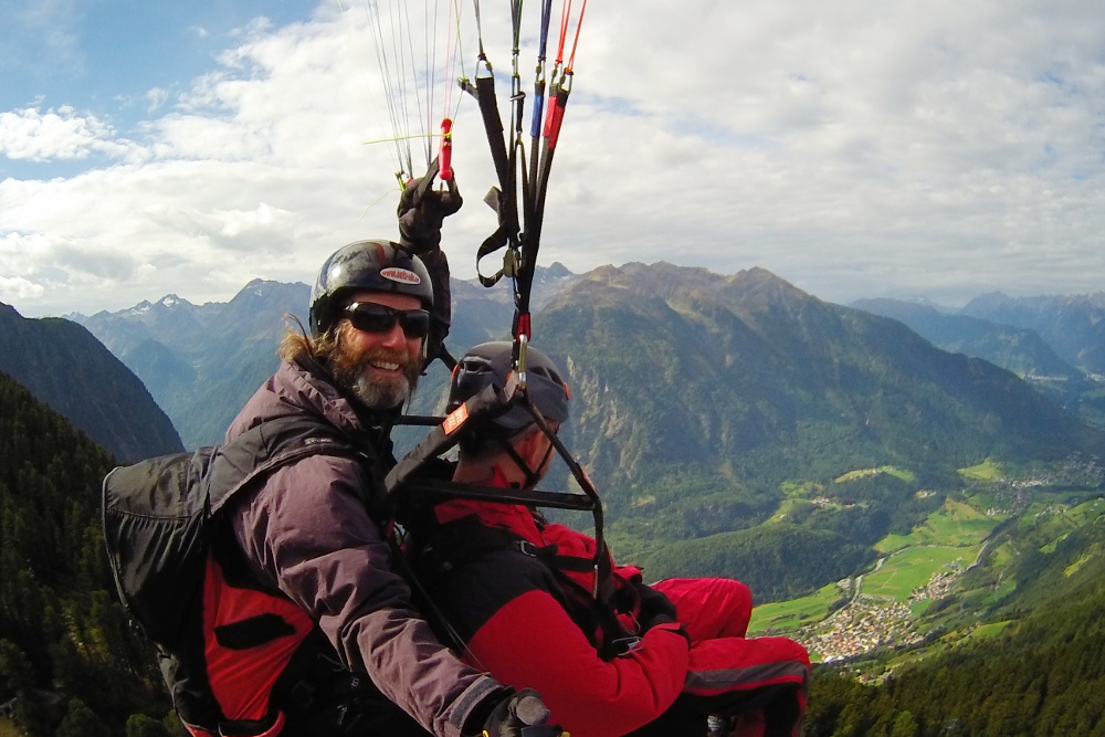 Tandemflug über dem Ötztal