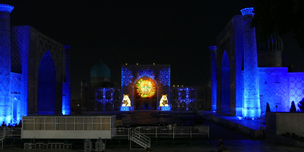 Usbekistan - Samarkand - Registan