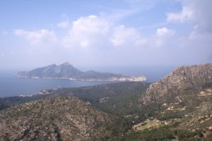 Mehr über den Artikel erfahren Mallorca: Rüber in den Westen (oder doch noch mal Alaro?)