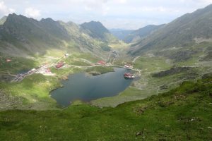 Mehr über den Artikel erfahren Rumänien Tag 7 – Rundtour über den Capra-Sattel