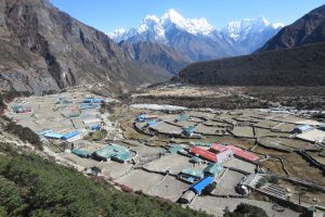 Mehr über den Artikel erfahren Nepal Tag 11 – Rundtour bei Thame